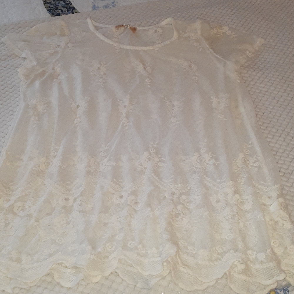Lavish Blouse